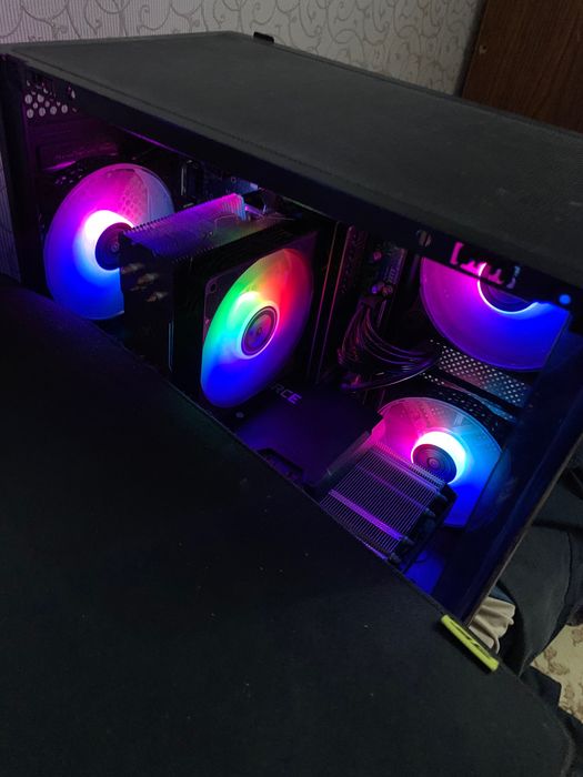 Cs2 ga terilgan komp sotilda