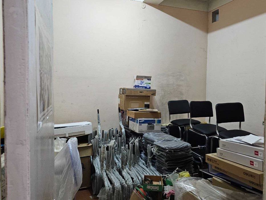 Продаются помещения пл.370 м2 в центре Ферганы, Сайилгох, 37, 1 этаж