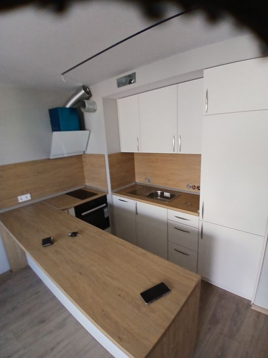 Кухни по поръчка, гардероби