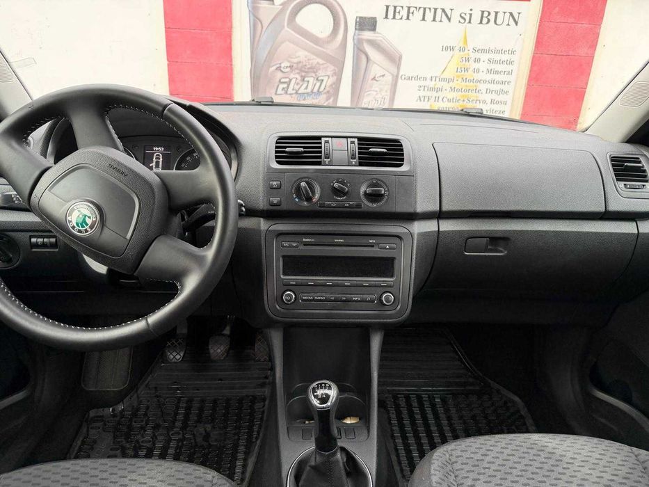 Vind Skoda Fabia 99.000 km.