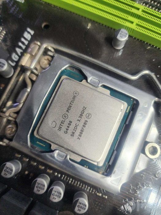 плата B250A btc Pro DDR4+CPU G4400