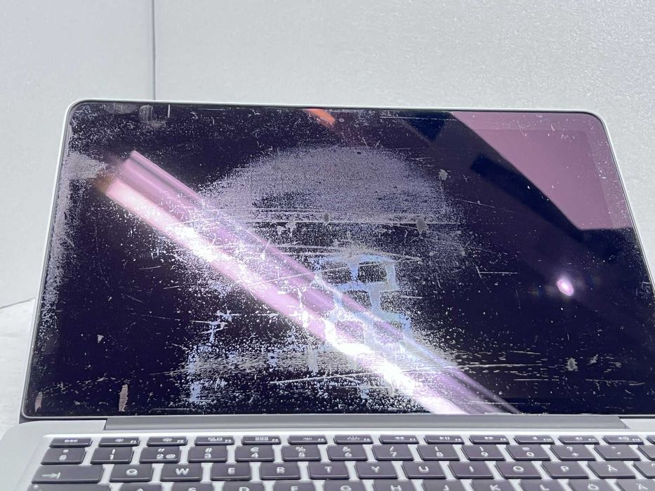 Реновиран лаптоп Apple MacBookPro12.1 13.3 i7-5557U 16GB 500GB