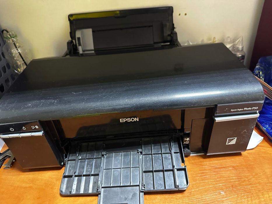 Цветной принтер epson p50