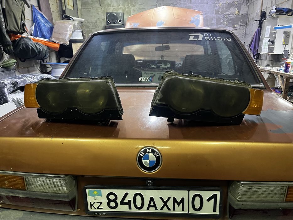 Фары передние BMW e38 рест