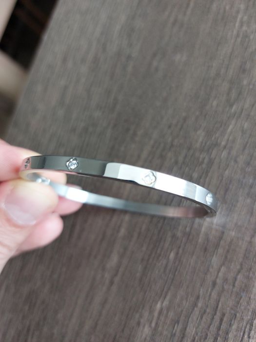 Дамска гривна от неръждаем материал