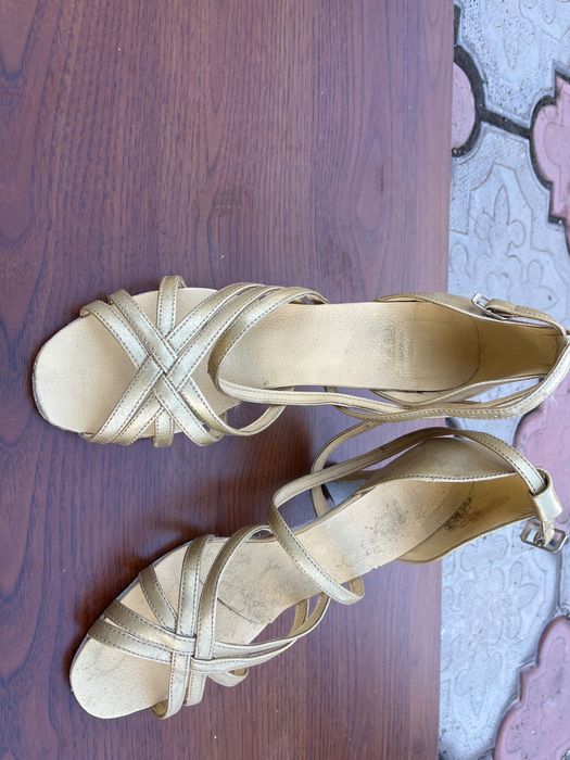 Туфли танцевальные