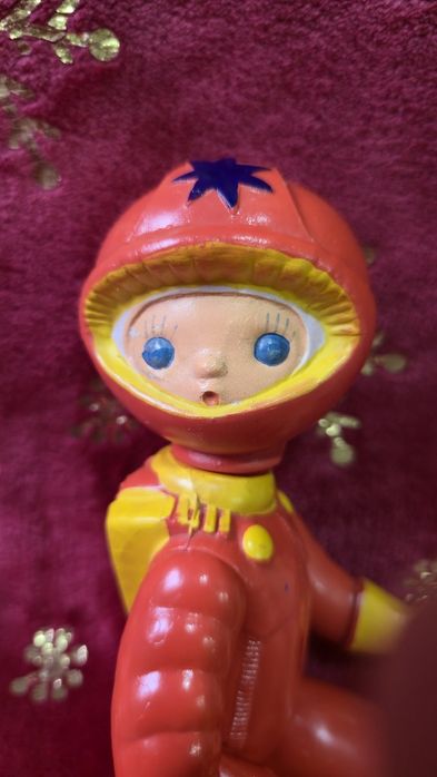 Игрушка ссср целлулоид космонавт редкая коллекционная