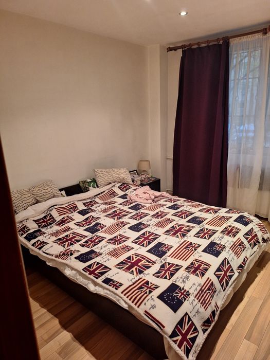 Vand Apartament  3 camere