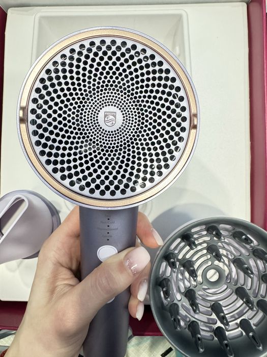 СЕШОАР PHILIPS BHD720/10 на 5 месеца