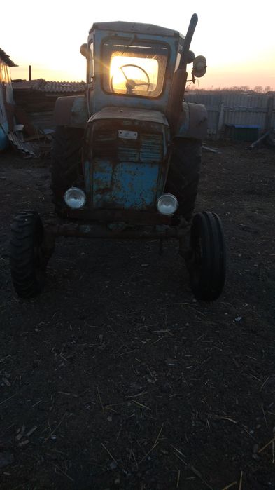 Продам трактор т 40