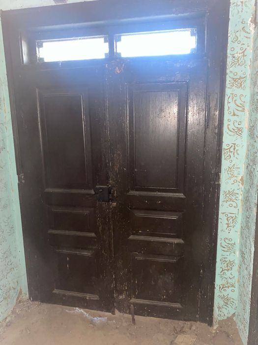 Tâmplărie lemn construcție veche