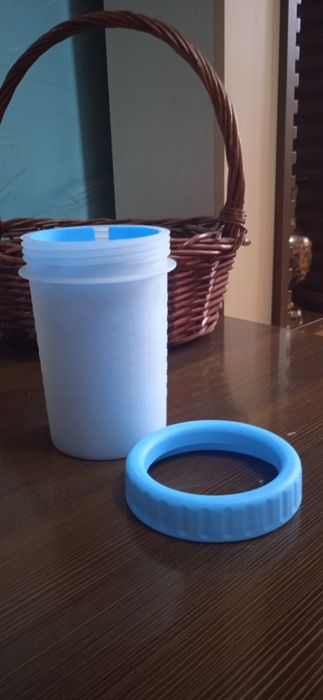 Лапомойка для собак.