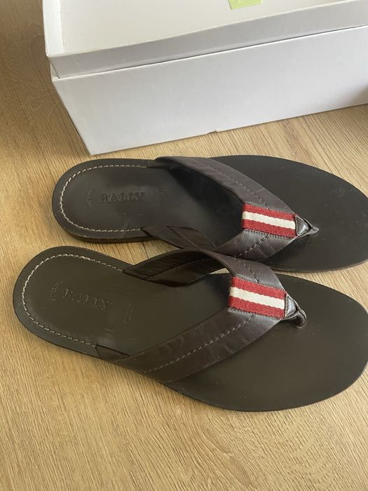 Оригинални мъжки чехли Bally