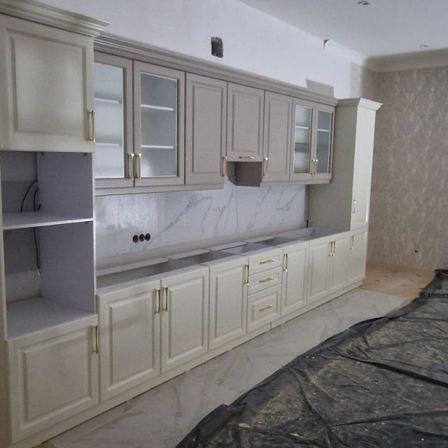 Мебель на заказ лубой