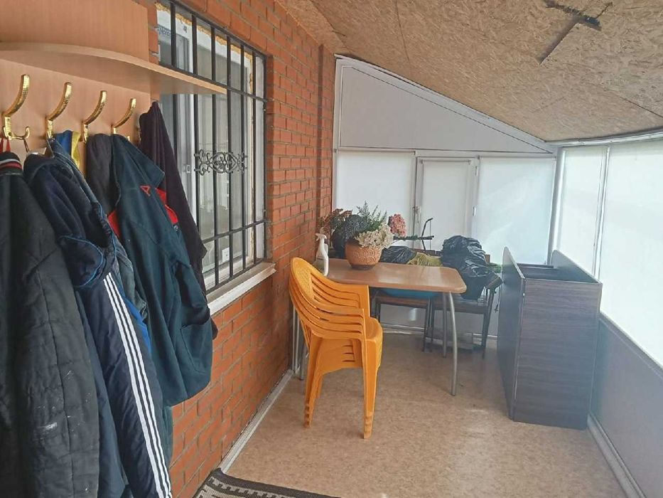 Дом, 188.6м², участок 8 сот