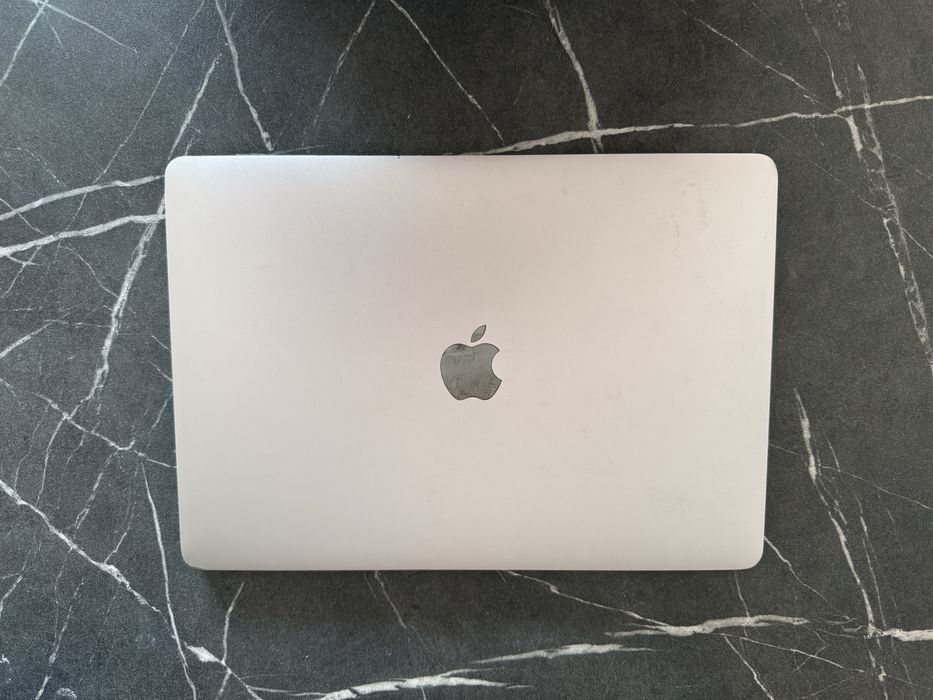 MacBook PRO apple