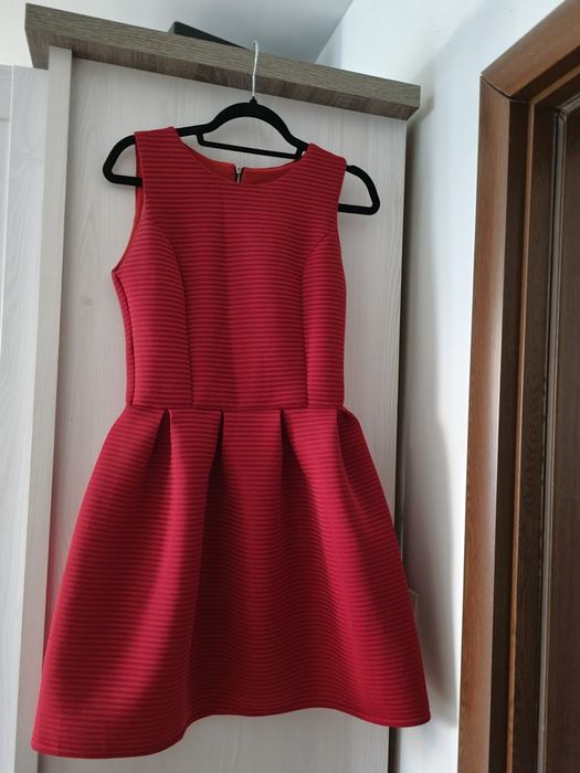 Елегантни  рокли