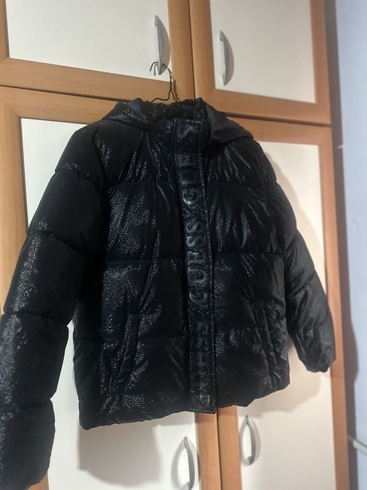 Зимно яке Guess