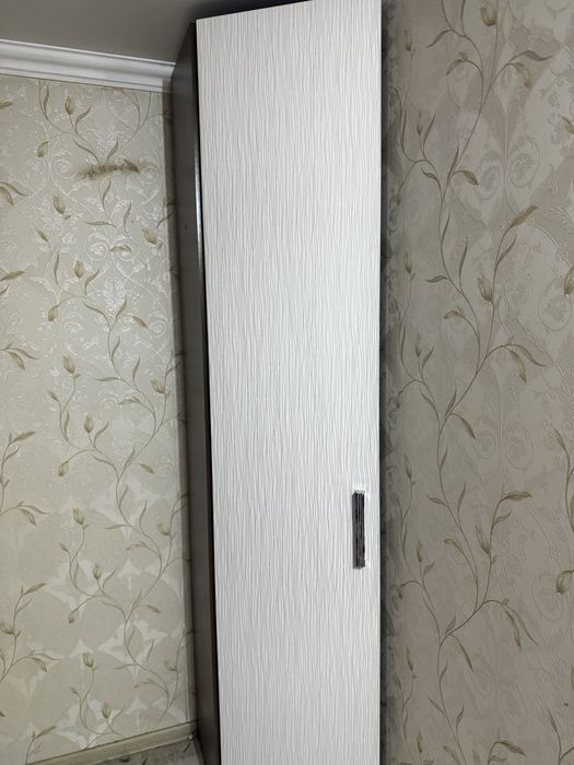 Шкаф углавой продается