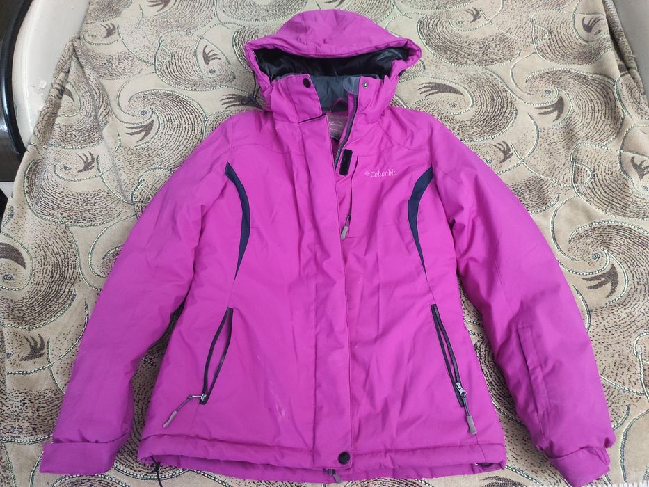 Срочно! Недорого продам двойку "COLUMBIA"44-46размер.