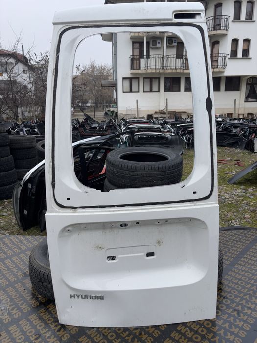 Врата Hyundai H1 H300