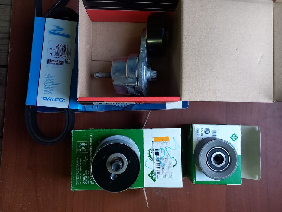 Продам набор ГРМ для шевролет. рулевые наконечники   шаровая.