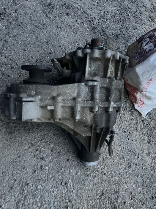 Продам раздатку ниссан террано