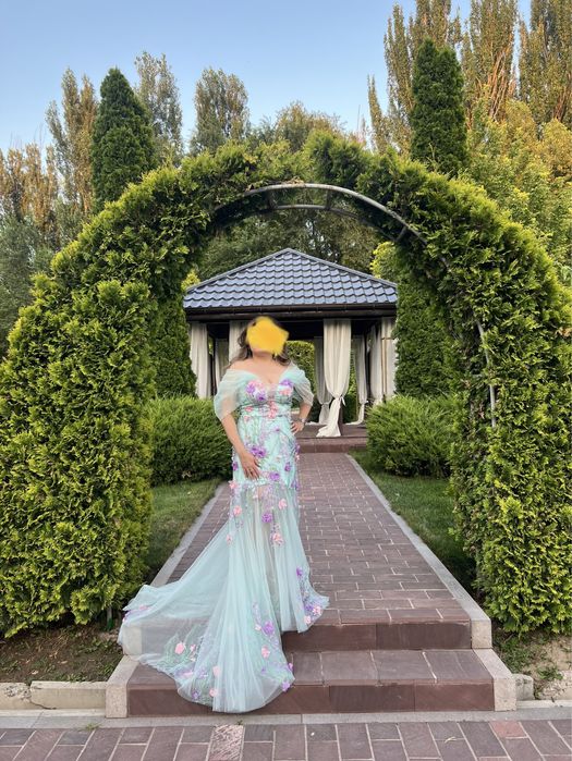 Выпускное вечернее нарядное платье