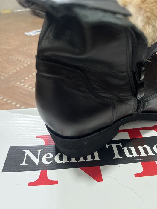 Қолдан тігілген былғары етік