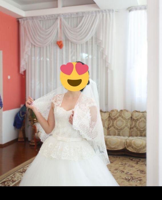 Свадебное платье