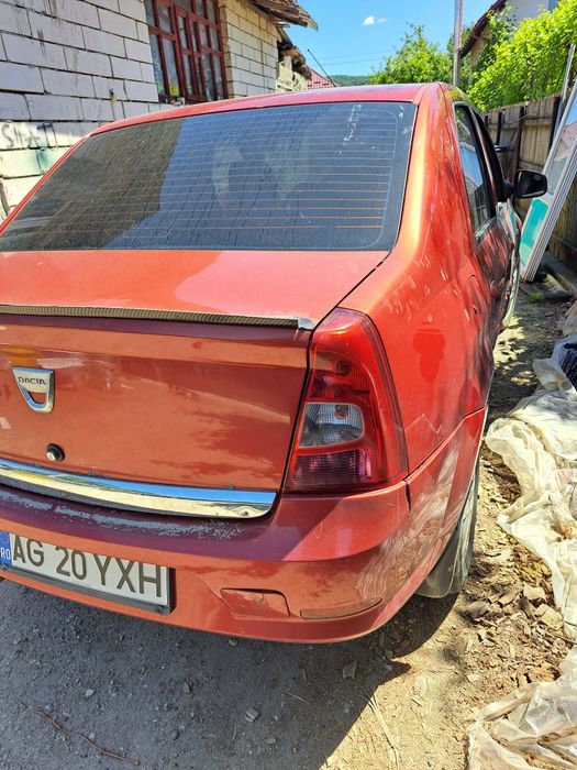 Dacia logan  1.6 16 valve pret 5000 fix