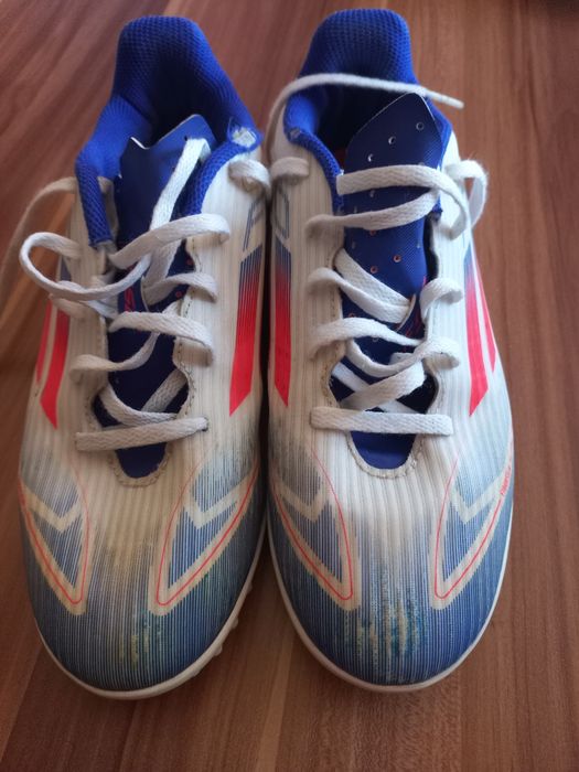 Adidas F50 teren sintetic