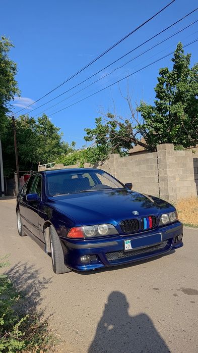 Bmw E39 i528 Автомат Авто
