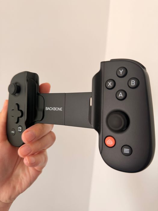 Чисто нов Backbone One USB-C