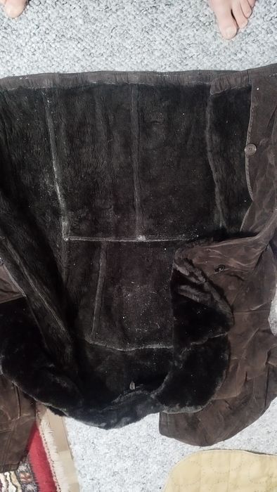 De vânzare palton unisex piele naturală oaie măr.48-50 ALLAN-DELLON