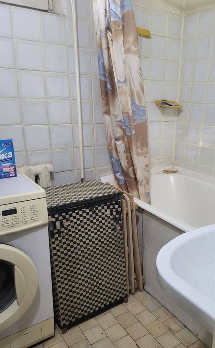 3-комнатная  70 м², 77 серия, БИЙ, Чайхана Салом, Максим Горький