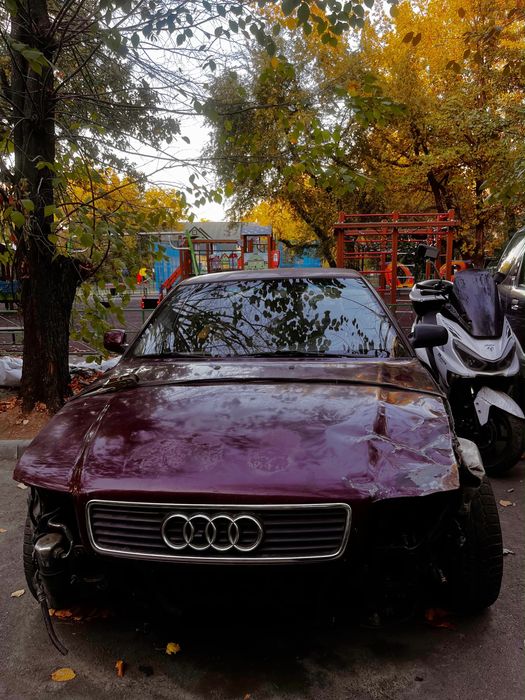 Продам audi a4 1995 2,6