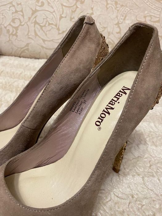 Продам туфли женские