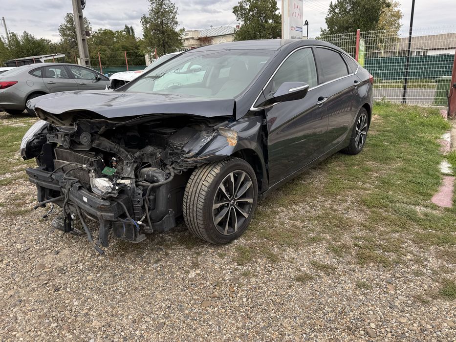 Dezmembrez Hyundai i40 facelift 1,7 diesel D4FD 2015-2019