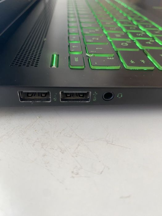 Ноутбук HP pavilion срочно