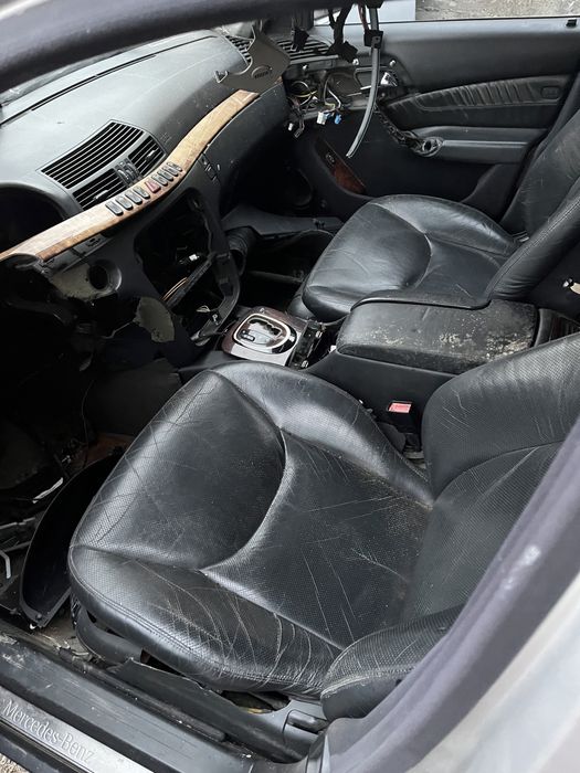 Продавам Мерцедес w 220 на части.