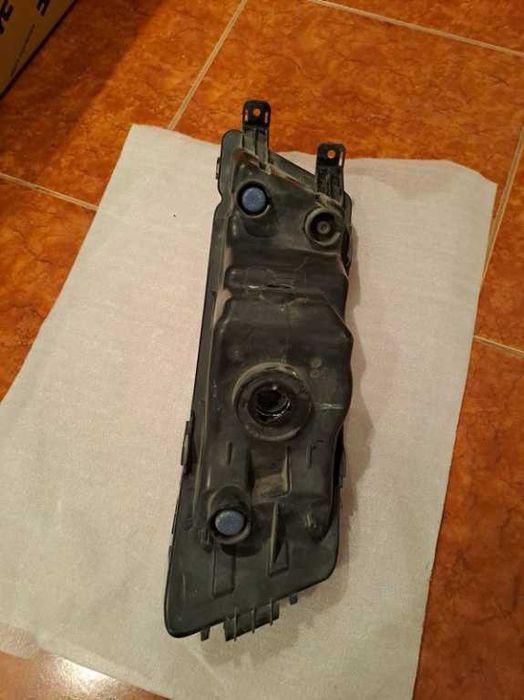 Proiector stanga original Skoda Octavia 3 cod 5E0941699C