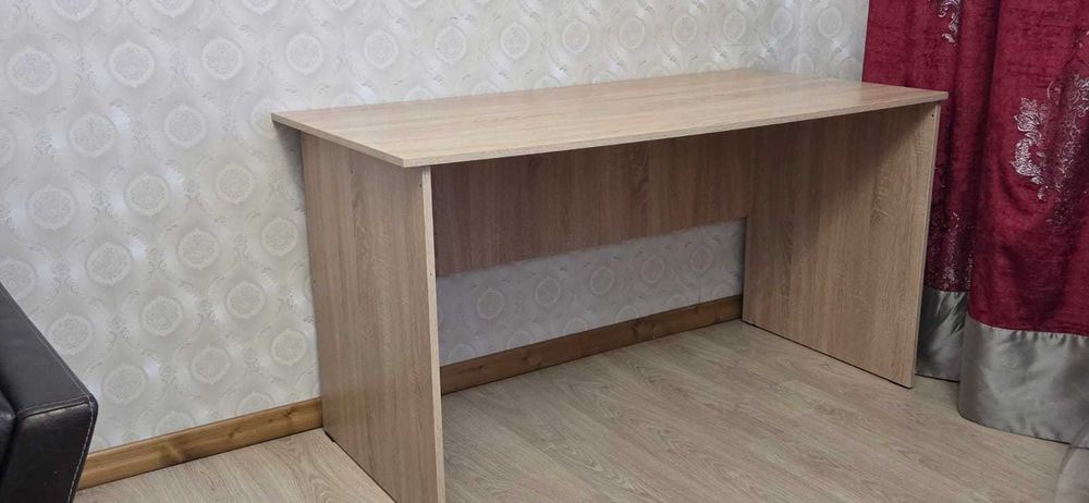 Стол рабочий, учебный