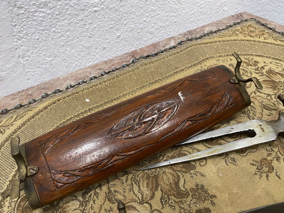 Нож и вилица за барбекю с кания от тик