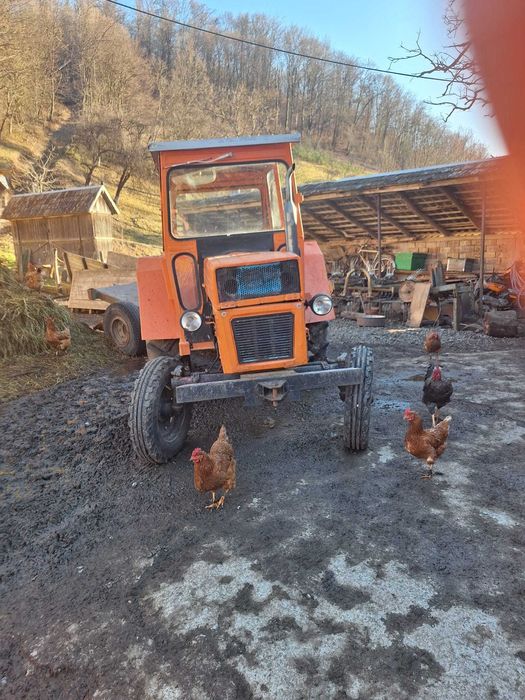 Tractor u445 românesc