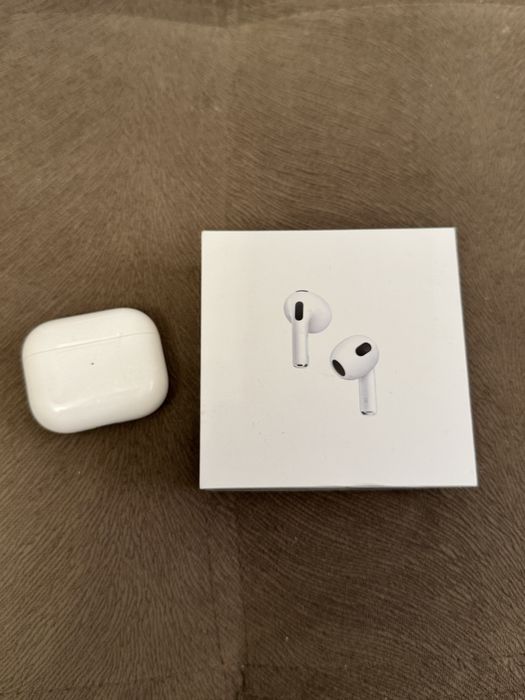 Air pods 3 работают ( Эйр подс )