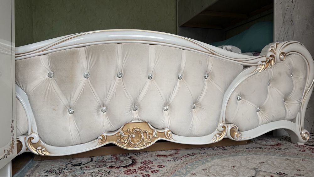 Спальный диван с матрасом