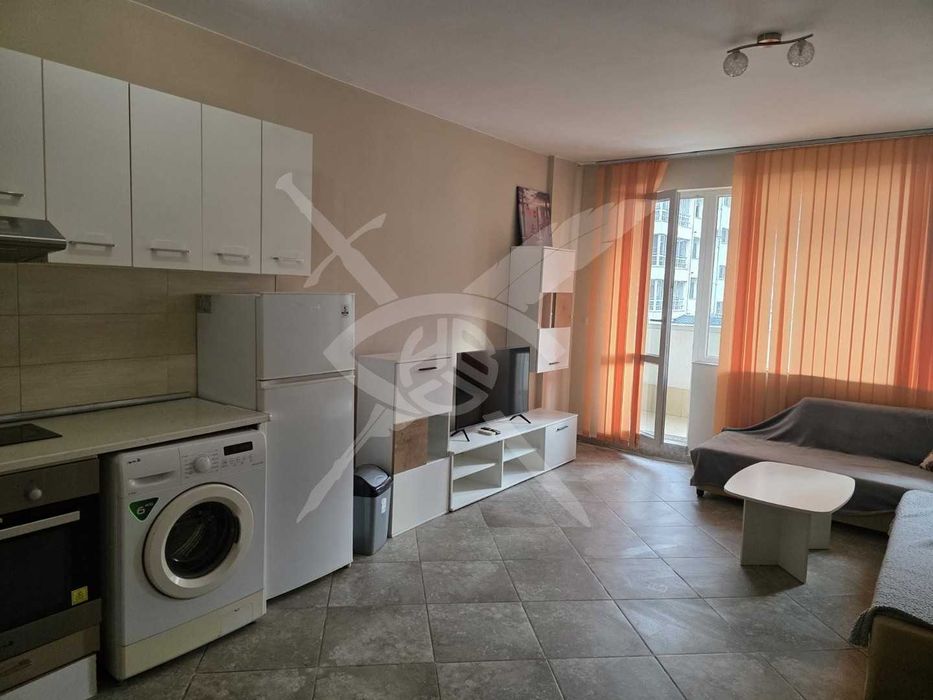 Дава се под наем Двустаен апартамент в София, Студентски град - 70 кв.м за 560 € - Снимка #1