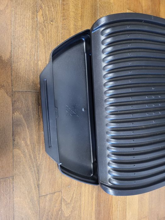 Електрическа скара Tefal OptiGrill+ GC712D 2000 W с допълнителни плочи за гофрети
