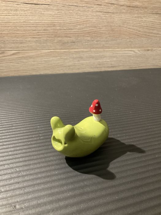Фигурка слизень